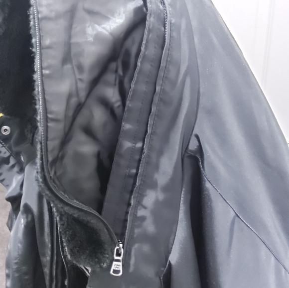 Mens  Calvin Klein jacket - Picture 10 of 13
